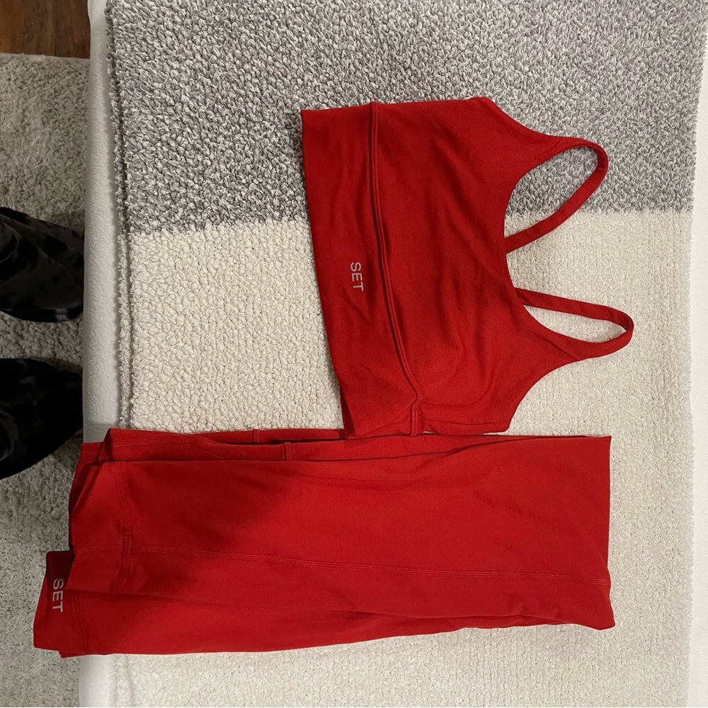 Set active red luxform set size small (both pieces)